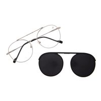 LV.MU.0882-0707-Armacao-Para-Oculos-de-Grau-Unissex-Otica-Chilli-Beans-Multi-MT-Prata-Polarizado--4-