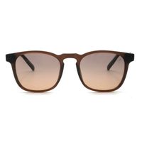 OC.CL.5213-2002.1-Oculos-de-Sol-Masculino-Chilli-Beans-Quadrado-Polarizado-Degrade-Marrom--1-.jpg