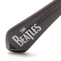 OC.MT.4285-Oculos-de-Sol-Feminino-The-Beatles-Revolution-Modelo-3-Pecas-Quadrado-Degrade-Prata--2-