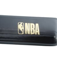 OC.CL.5181.1-Oculos-de-Sol-Feminino-NBA-Championship-Ring-Quadrado-Polarizado-Marrom--3-