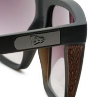 OC.CL.5131-2002-Oculos-de-Sol-Masculino-New-Era-Quadrado-Degrade--2-