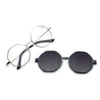 LV.MU.1365-2022.1-Armacao-Para-Oculos-de-Grau-Unissex-Chilli-Beans-Redondo-Polarizado-Degrade-Onix--5-