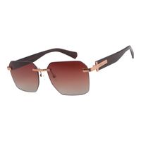 OC.MT.4484-5702.1-Oculos-de-Sol-Feminino-Anitta-Quadrado-Degrade-Marrom--3-
