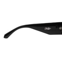 OC.CL.5695-2001-Oculos-de-Sol-Feminino-Anitta-Quadrado-Degrade-Preto--5-