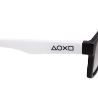 OC.KD.0918-2001.1-Oculos-de-Sol-Infantil-Masculino-Playstation-Quadrado-Degrade-Preto--3-